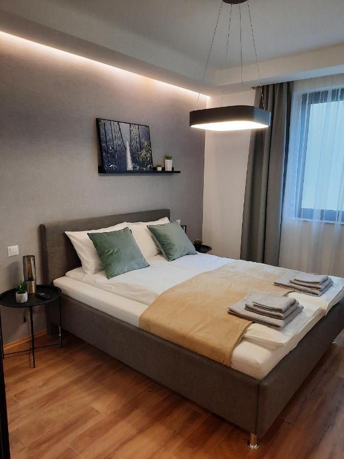 Bpr Space Grey Home With Balcony Budapesta Exterior foto